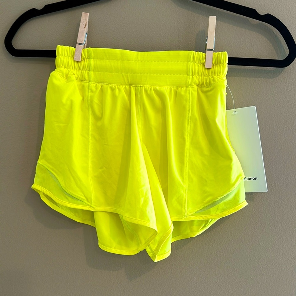 Lululemon hotty hot shorts 4”